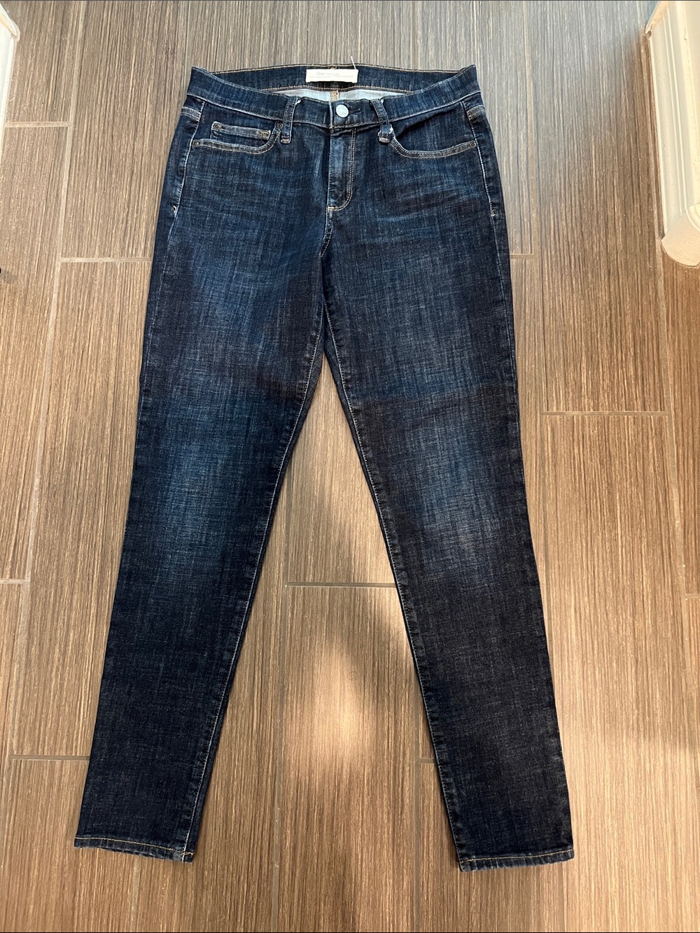 GAP Women’s Dark Blue Skinny Jeans